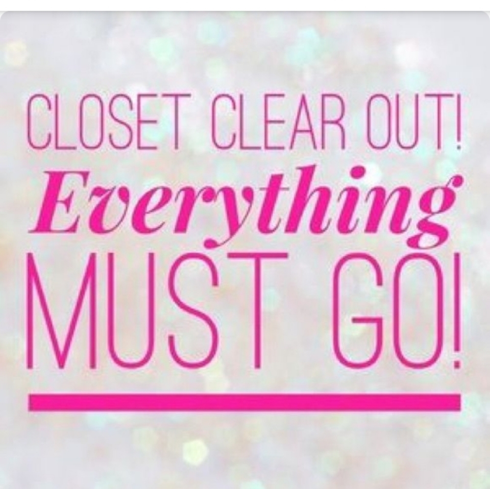 PLEASE LADIES AND GENTS! EVERYTHING MUST GO! ❤